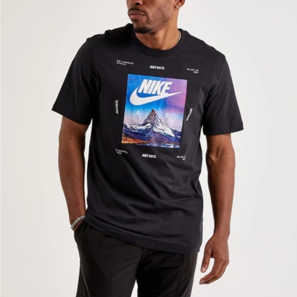 Nike Black Mountain Peak Graphic Tee Shirt size large - Picture 1 of 5